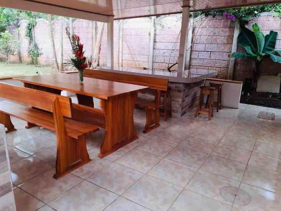 Tropical Bee Garden Holiday Houses Savegre Εξωτερικό φωτογραφία
